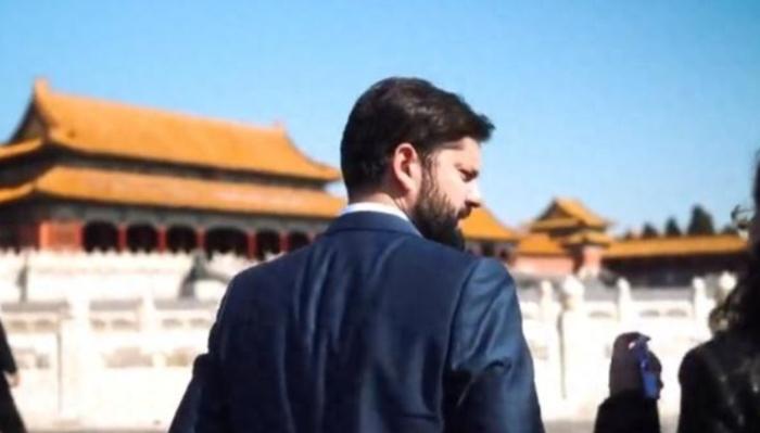  ·博里奇逛故宫博物院。