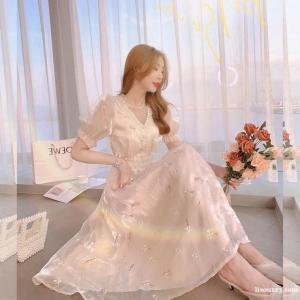 直播间实体店必做品牌[马克华菲]22夏折扣女装尾货批发