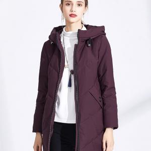 广州女装品牌折扣尾货走份 妈妈款中老年保暖棉衣美迪菲外套