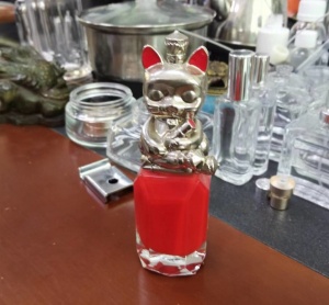 厂家生产香水瓶