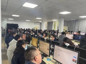 在项目中当安全员好还是当施工员好