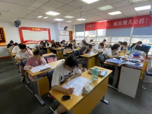 瀚宣博大专转本苏州校区挑战自我勇于尝试